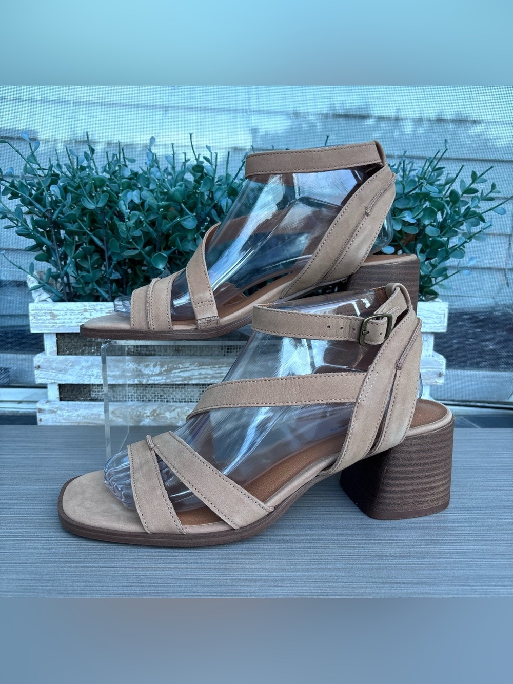 Lucky Brand Junnah Sandals